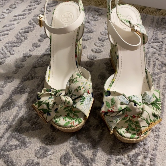 new *** Tory Burch penny 120mm wedge sandal BRAND NEW - Picture 2 of 10